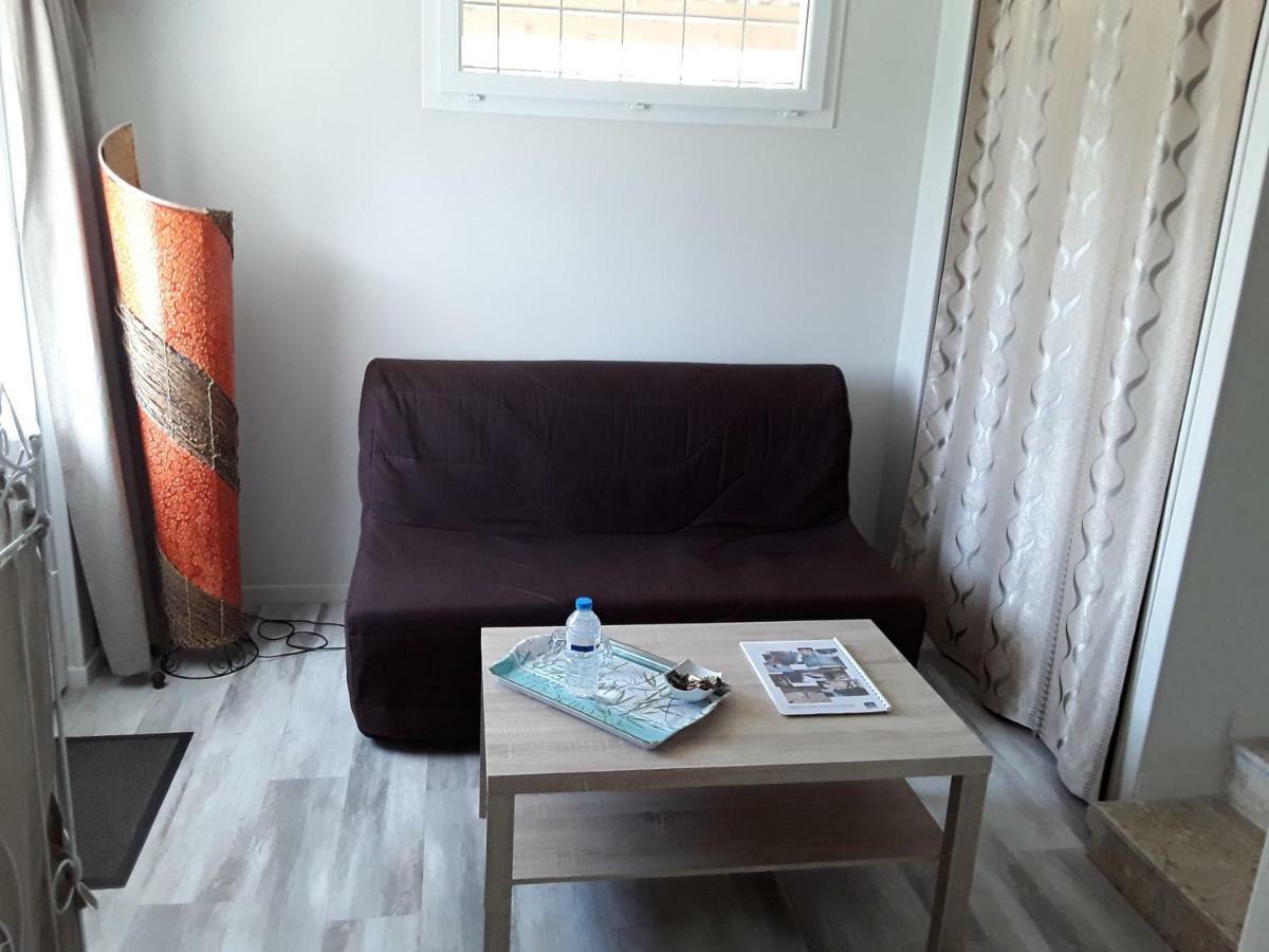 L'oustau De Malo Guest house Sainte-Cecile-les-Vignes